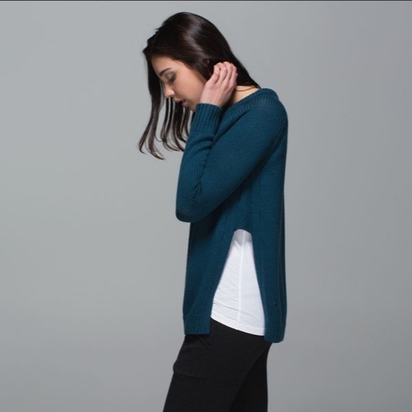 lululemon athletica Sweaters - Lululemon Yin To You Sweater
Alberta Lake